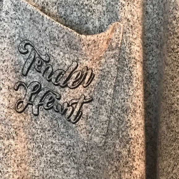 Top - Picture 2 of 4